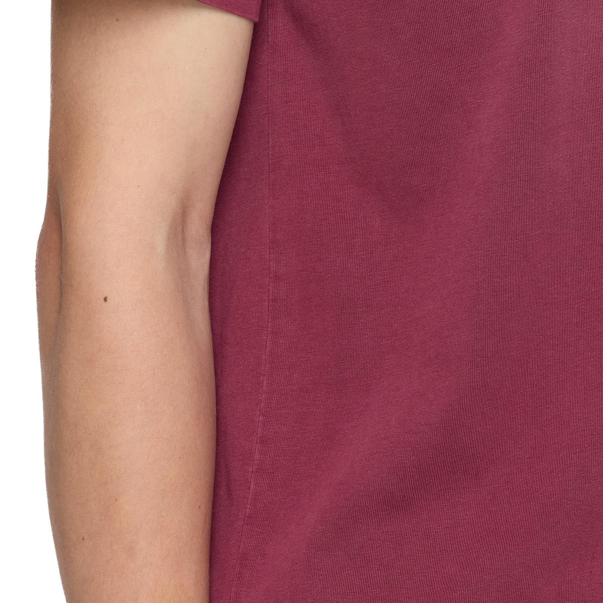 Men's burgundy crew neck short sleeve tee